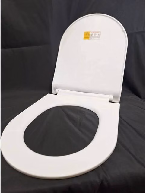 NESTLUNE Luxury D-Shape Heavy Duty Soft Toilet Seat in White