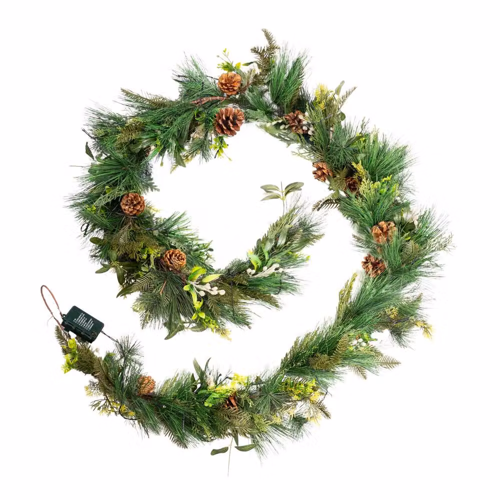 Marco Paul 9ft Pre-Lit Luxury Green Christmas Garland – 2