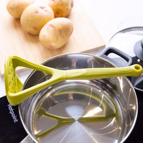 Colourworks Silicone and Nylon Potato Ricer Masher in Blue or Green – 3