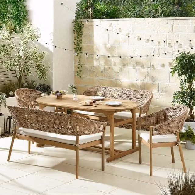 FurnitureboxUK Hamburg Asa 8 Seat Extending Garden Dining Set in Natural Acacia Wood with Oval Table, Benches and Chairs