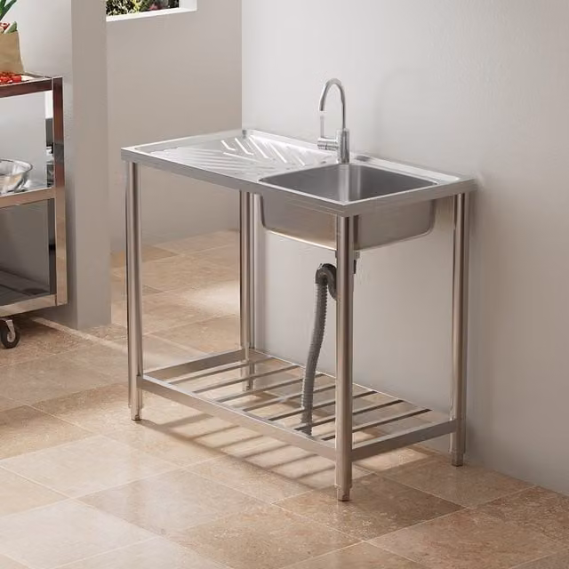 Livingandhome Freestanding Single Bowl Stainless Steel Kitchen Sink with Draining Board in Silver