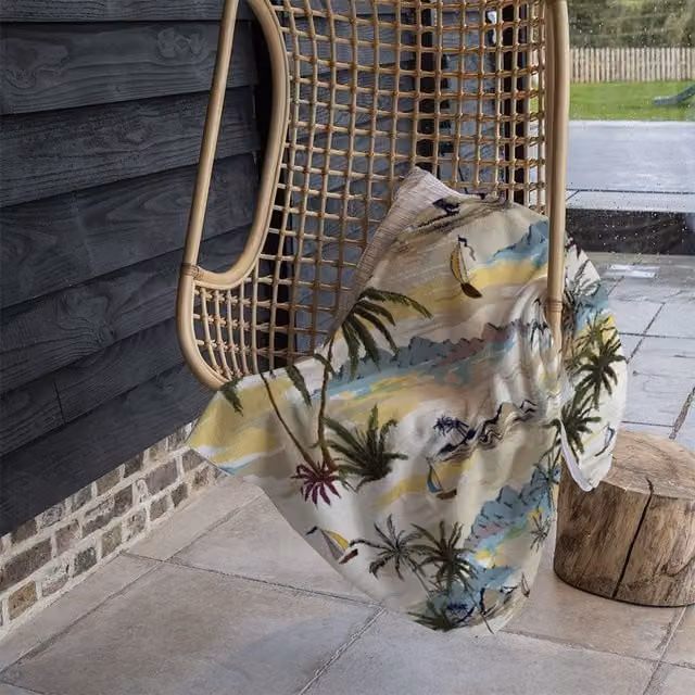 Benjamin Tate Design Palm and Sailboats Fleece Blanket in Yellow, Beige and Multicolour, W/D/H: 120 x 150 cm