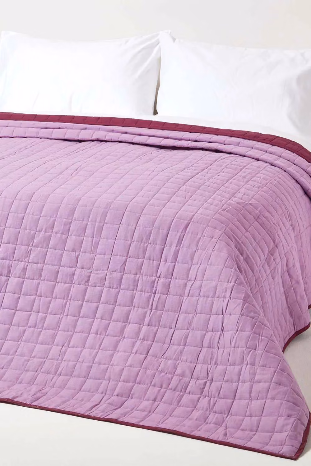 Homescapes Purple Cotton Quilted Reversible Bedspread, Double – 4