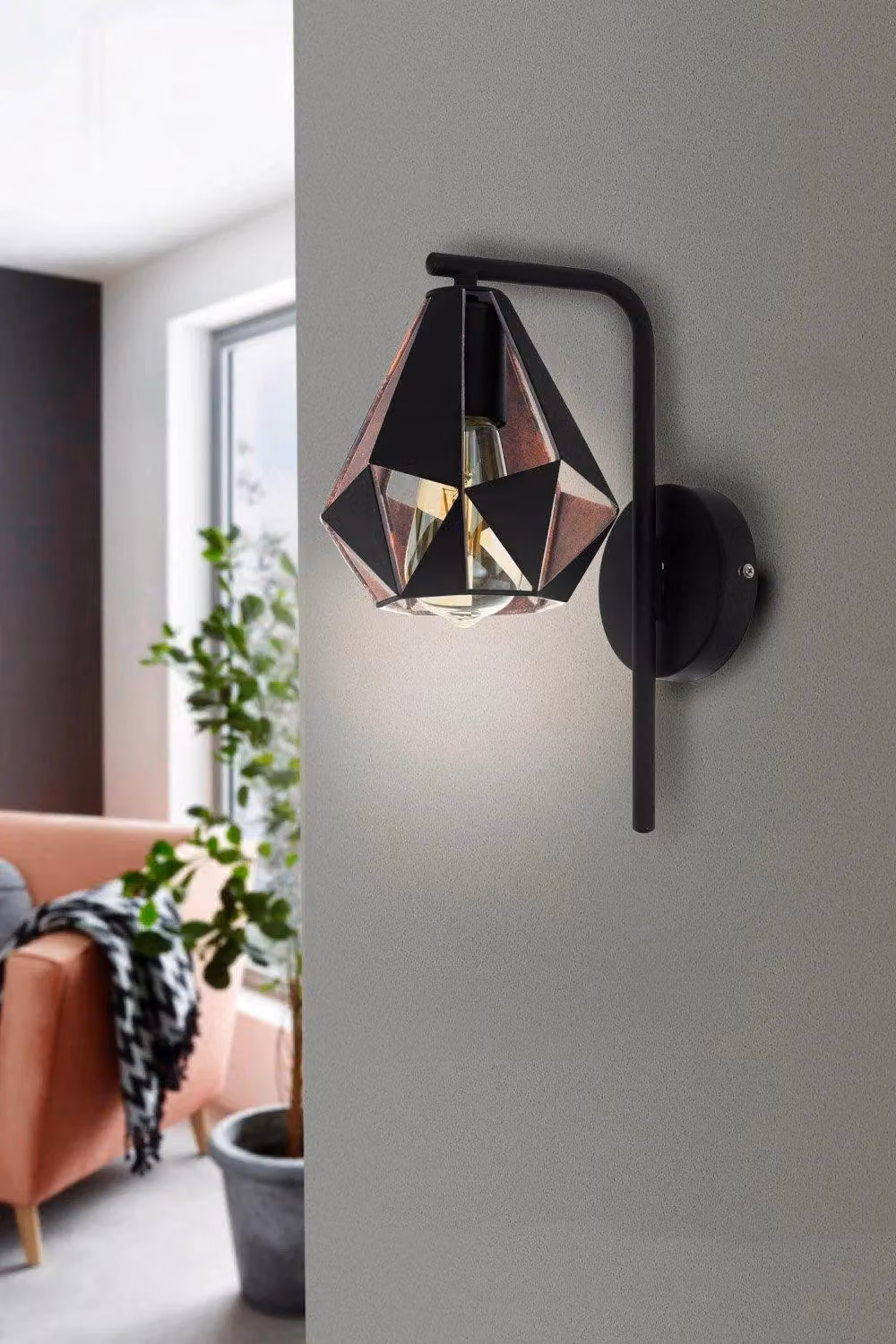 Eglo Carlton 4 Metal Wall Light in Black and Copper – 5