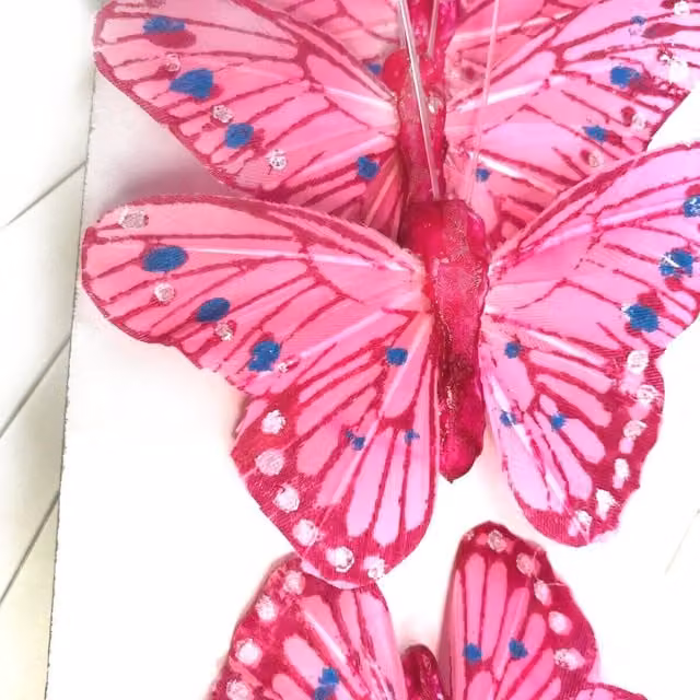 Blue Frog Toys 12 Pink Butterfly Decorations on Metal Wire Stems