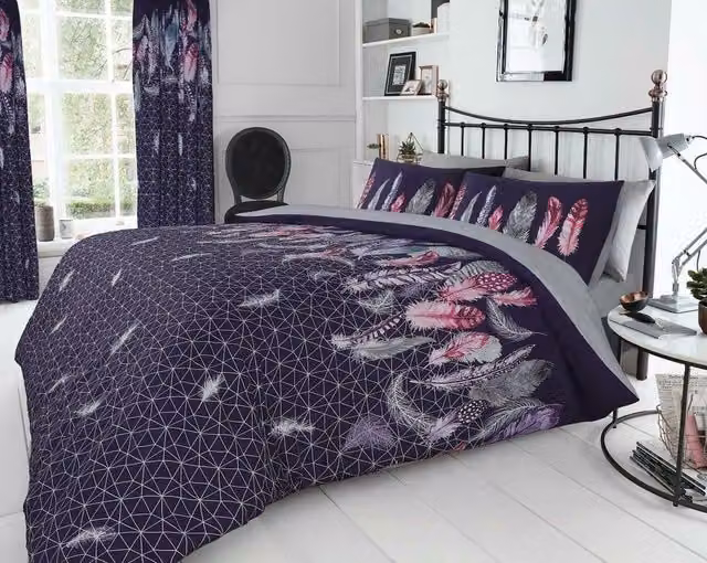 Smart Living Purple Printed Polycotton Duvet Cover and Pillowcases Set, W/D/H: 200 x 200 cm and 50 x 75 cm