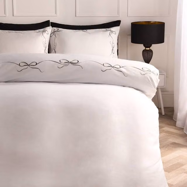 OHS Bow Border Microfibre Duvet Cover and Pillowcase Set, Black, W: 180 cm, H: 200 cm