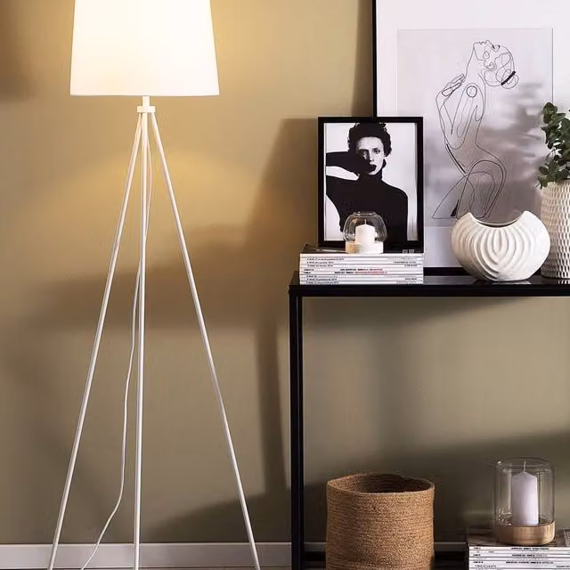 Wyld and Coco Brightline Tripod Floor Lamp in White Metal with Fabric Cylinder Shade, Height: 149 cm – 1