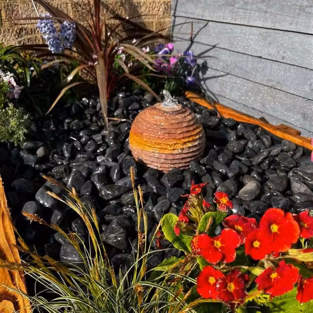 Tranquility Grey Sandstone Sphere Solar Water Feature, Diameter: 20 cm