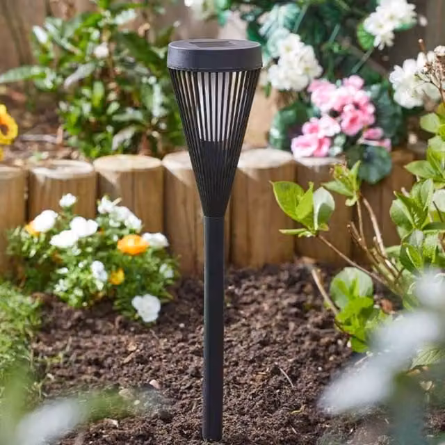 Garden Mile Solar Flame Effect LED Stake Light in Black