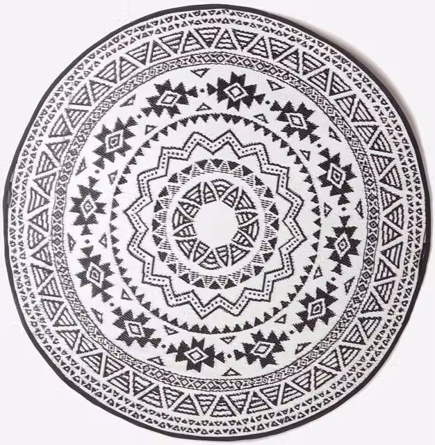 Homescapes Round Woven Outdoor Rug with Black and White Mosaic Motif, UV-Resistant and Reversible, Diameter: 180 cm – 1