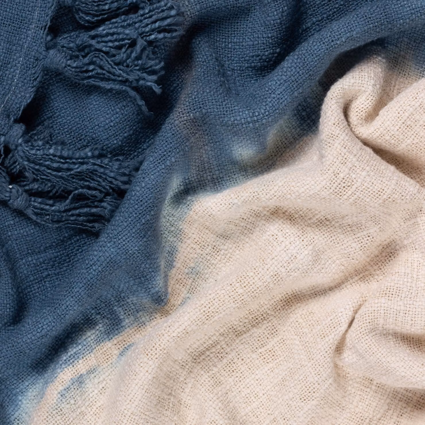 Mizu Blue Cotton Dip Dye Fringed Reversible Double Face Throw, W: 130 cm, D: 170 cm – 3