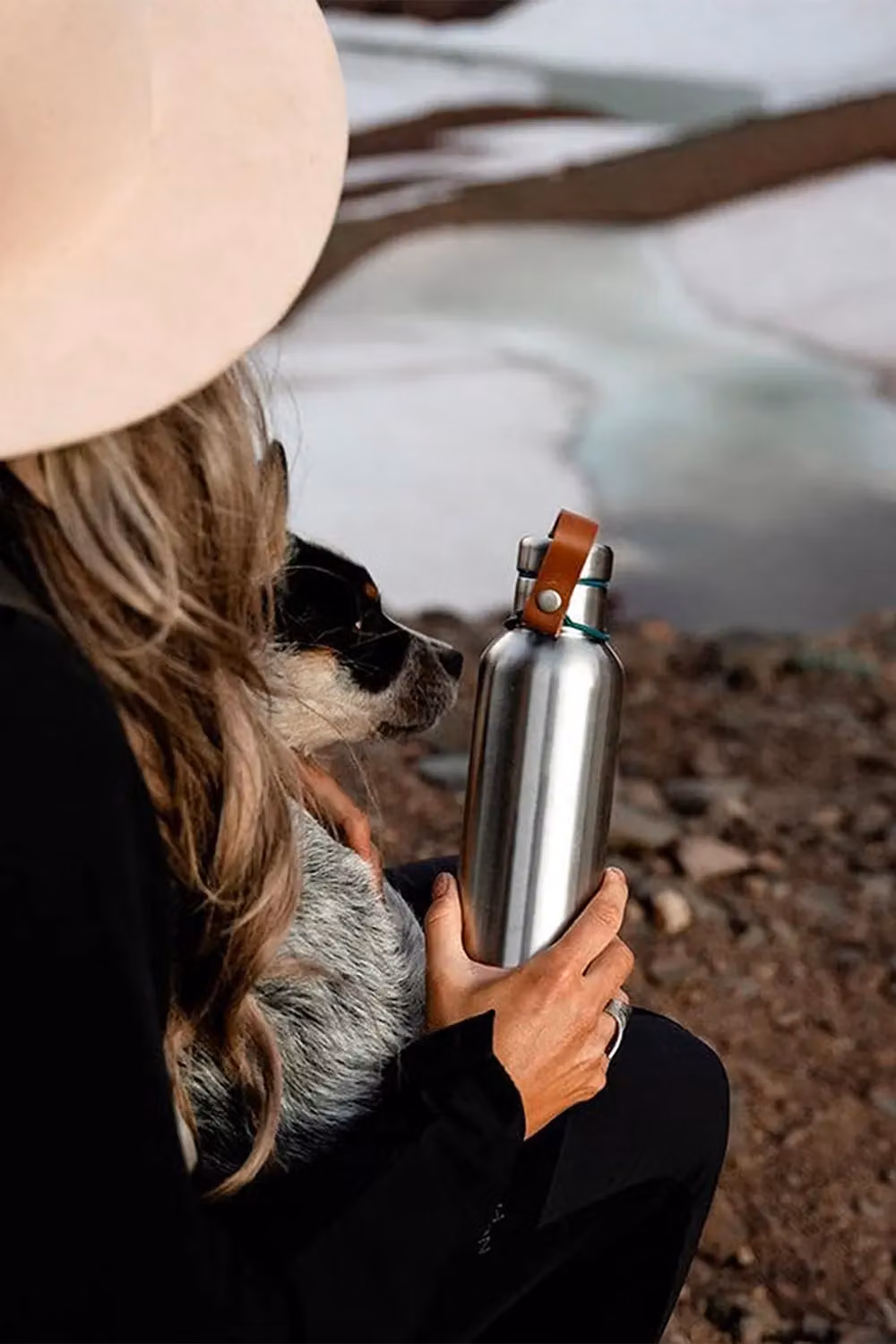 Black + Blum Insulated Water Bottle Large 750ml in Green and Silver – 7