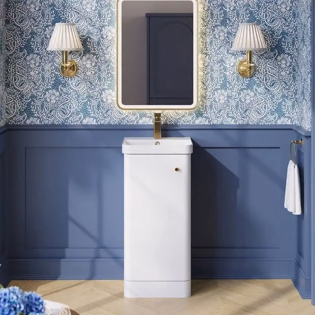 Nuie Core 400mm Floor Standing 1-Door Basin Vanity in White with Soft Close Doors