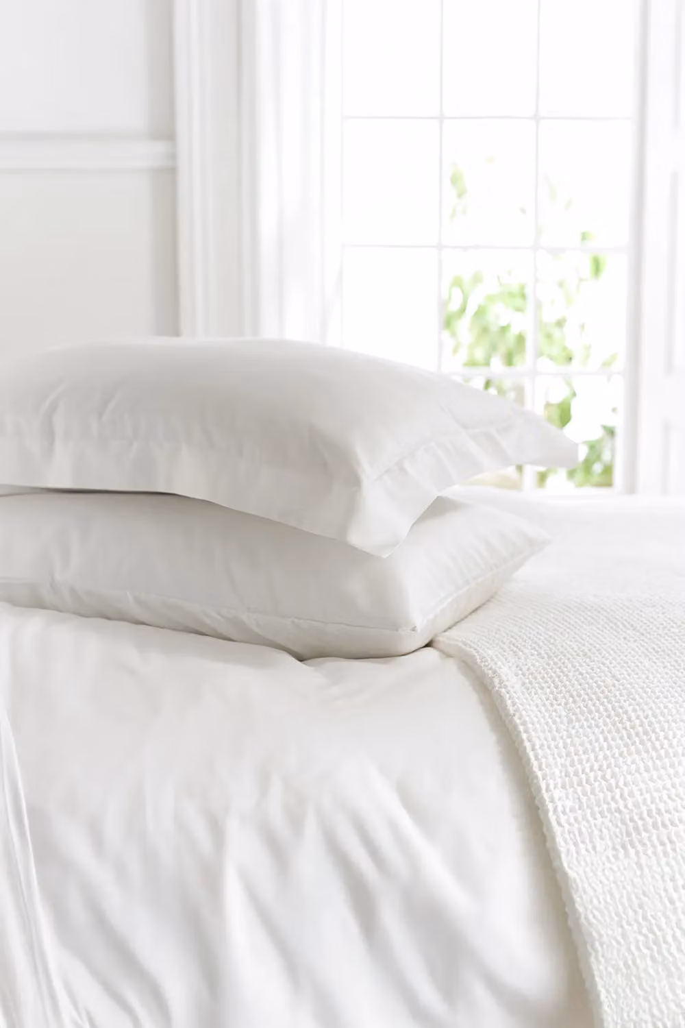 The Lyndon Company 800 Thread Count 100% Cotton Luxury Hotel Quality Duvet Cover Set in White, W/D/H: 200 x 220 cm – 2