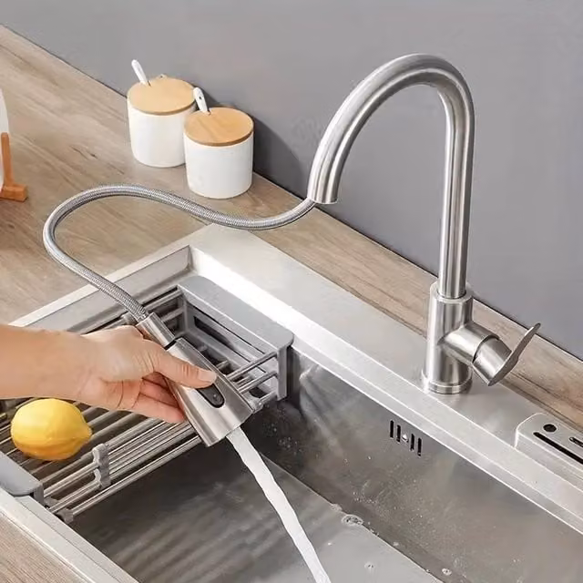 KORVIXA Silver Single Lever Kitchen Sink Mixer Tap with Pull Out Spray Spout in Brushed Steel – 1