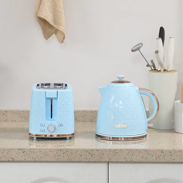 HOMCOM Kettle and 2-Slice Toaster Set with 7 Browning Settings in Light Blue