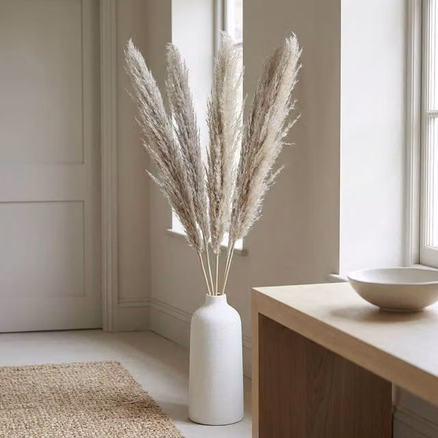 Garden Greatness Natural Dried Pampas Grass Stems, Beige and Multicolour, 1 Pack