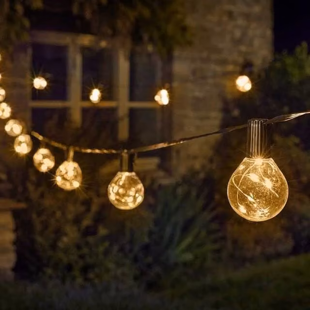 Garden Mile Connectable LED Firefly String Lights with 20 Warm White Transparent Glass Spheres in Black