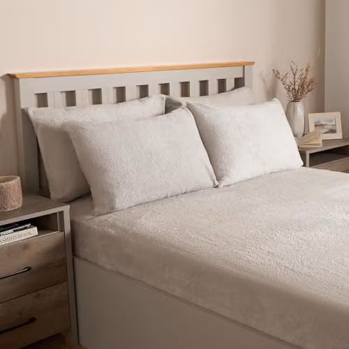 OHS 2 Pack Teddy Fleece Pillowcases, Beige, W/H: 50 x 75 cm – 1