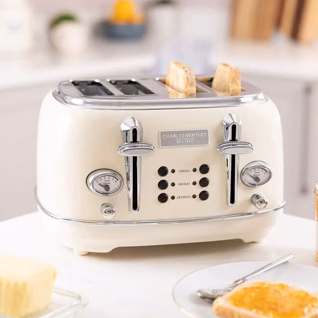 Charles Bentley 4 Slice Stainless Steel Toaster with Tray in Cream and Chrome