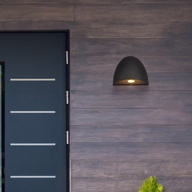 Lighting Collection Kyst Dome Outdoor LED Wall Light in Grey or Black – 2