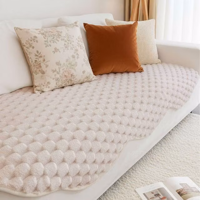 Livingandhome Luxury Thick Faux Plush Non-Slip Sofa Protector Cover, Beige, W: 210 cm, D: 90 cm