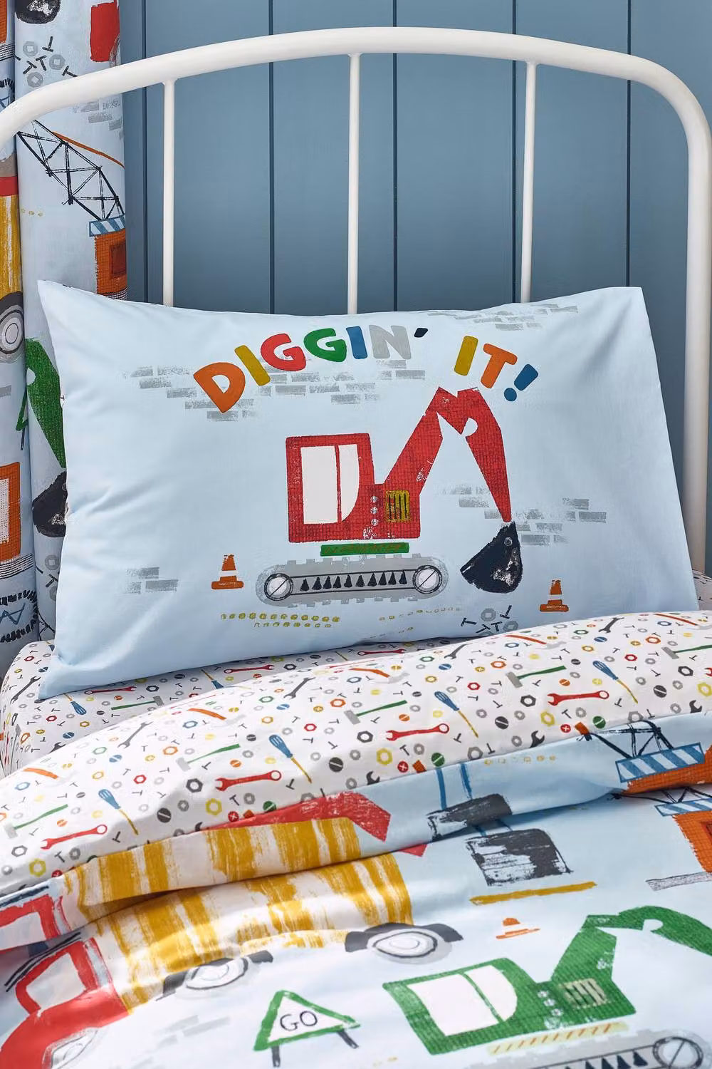 Catherine Lansfield Digger Dreams Reversible Kids Duvet Cover and Pillowcase Set, Blue, Duvet Cover: 200 x 200 cm, Pillowcase: 50 x 75 cm – 2