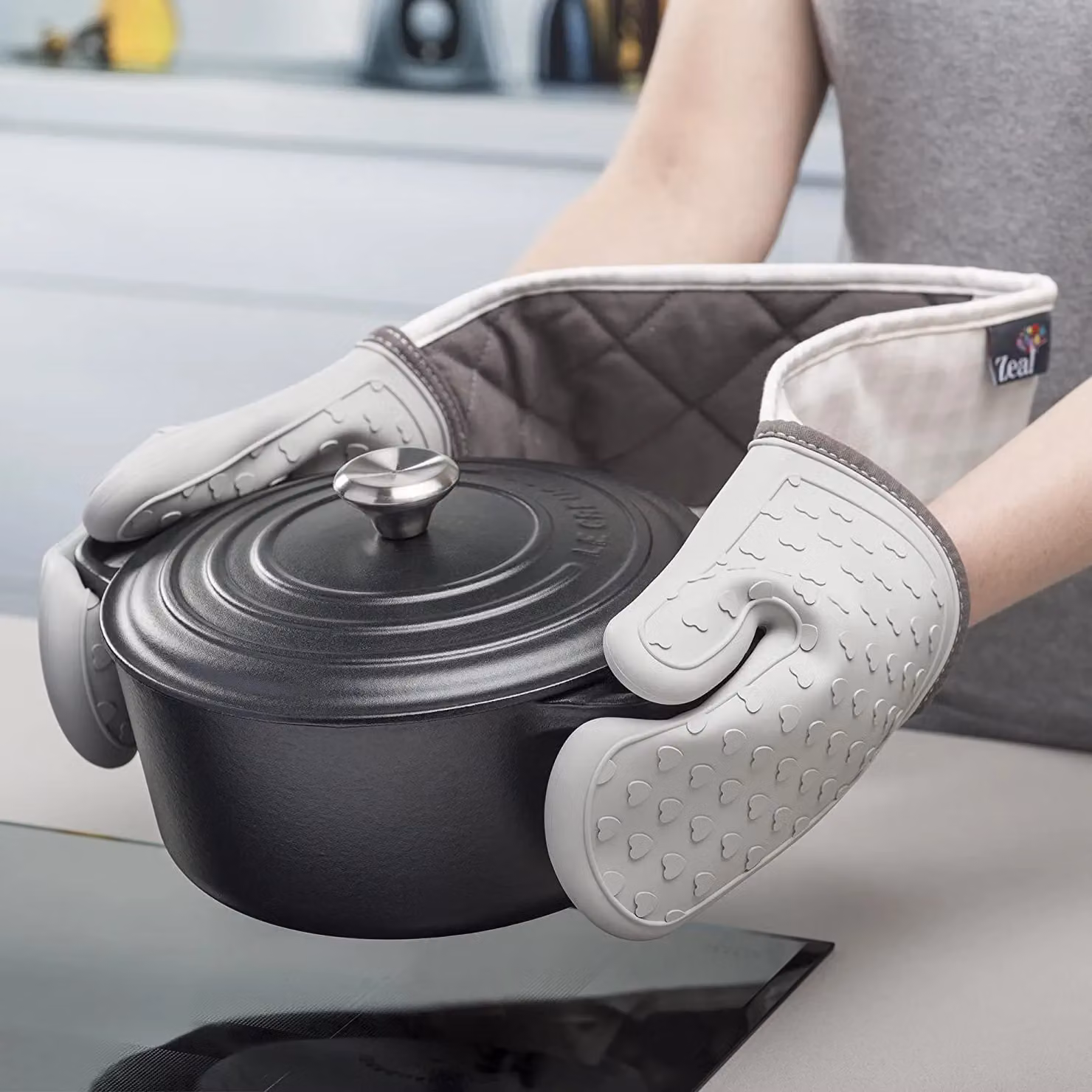 Zeal Steam Stop Waterproof Non-Slip Silicone Double Oven Gloves in Light Grey – 2