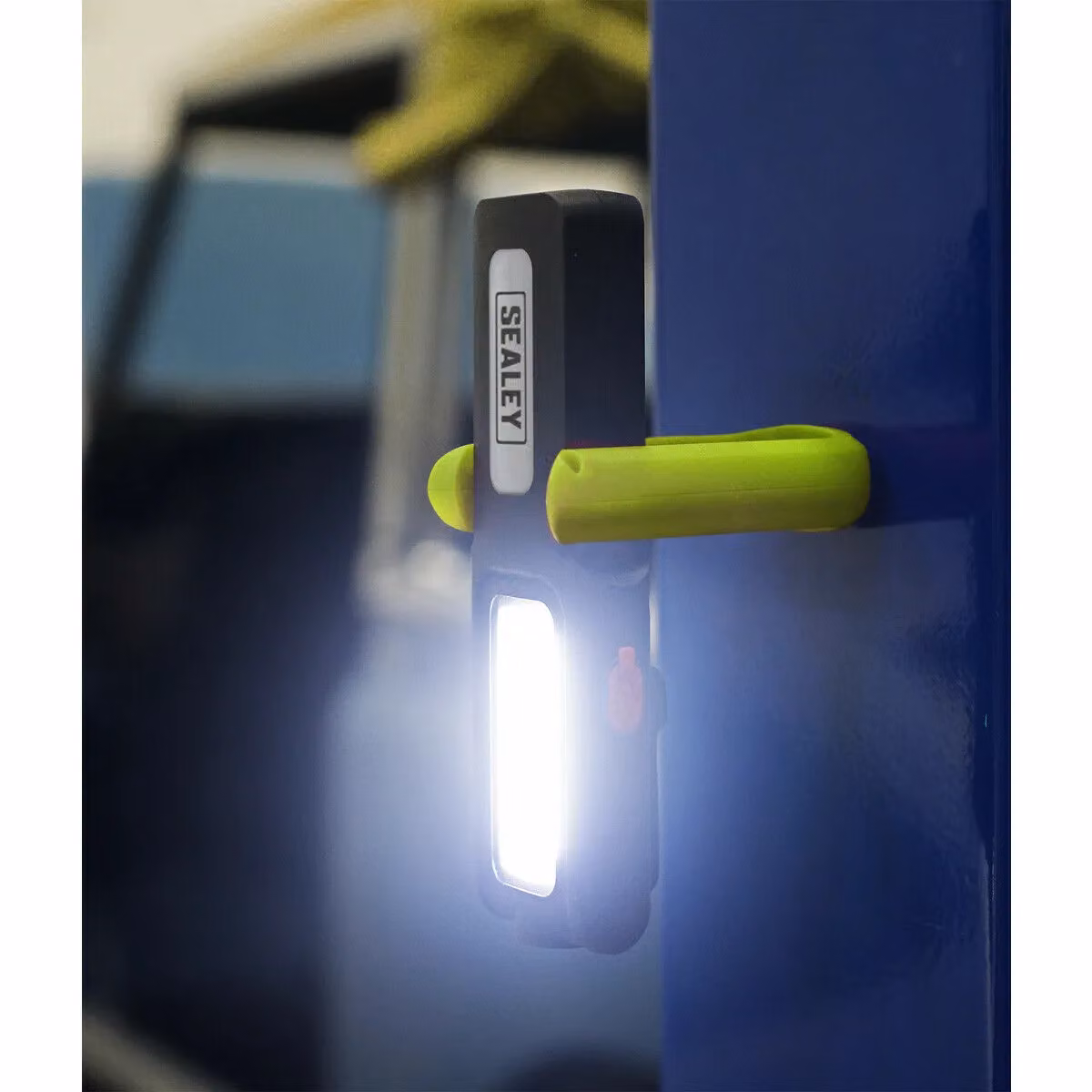 Loops Rechargeable Inspection Light with Power Bank, 5W COB and 3W SMD LED, Green – 4