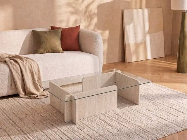 Vente-unique AZRA Tempered Glass Coffee Table in Beige Travertine Effect and Clear, W/D/H: 120 x 65 x 30 cm – 1