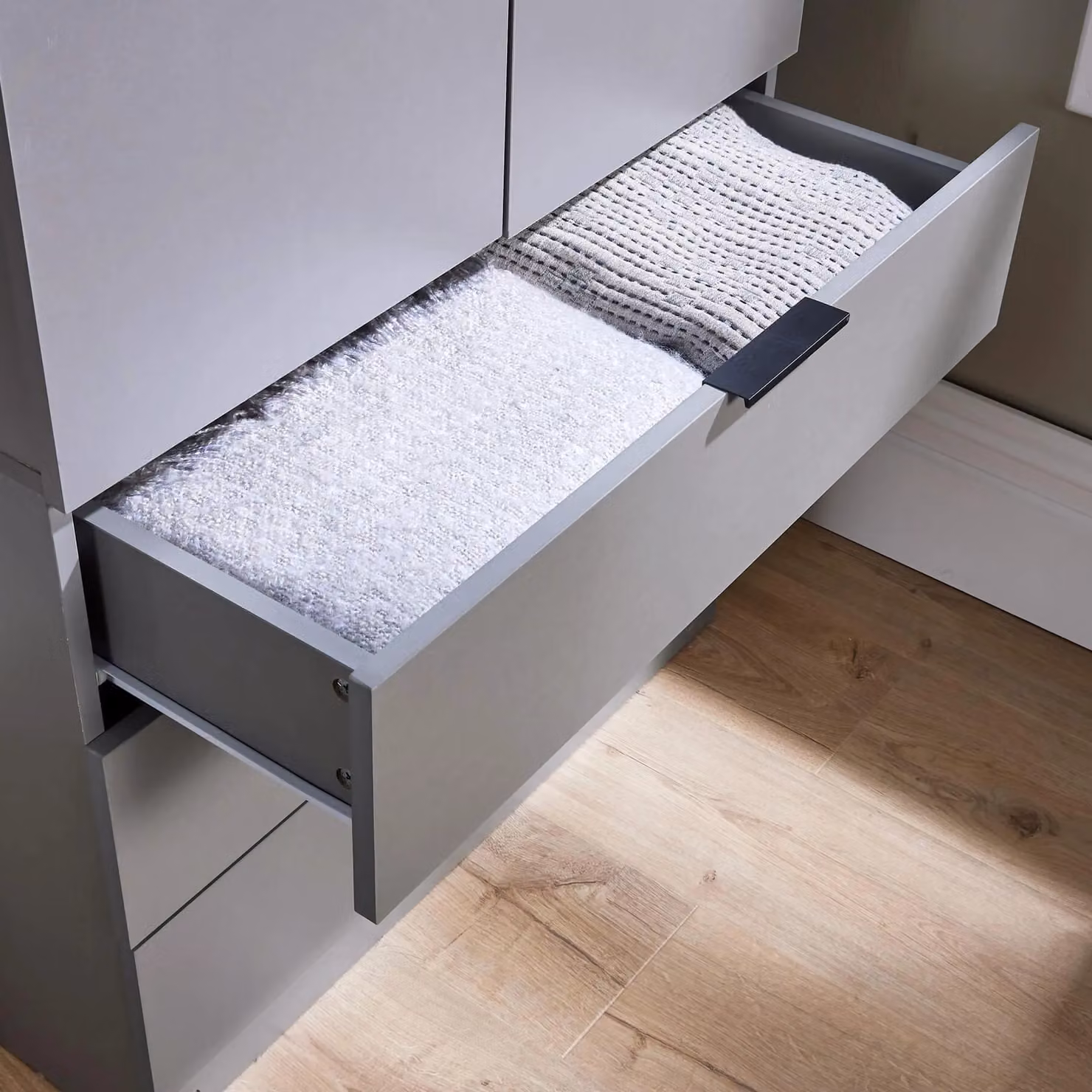 Home Source Phoenix Grey 2 Door 3 Drawer Wardrobe with Internal Shelves and Hanging Rod – 2