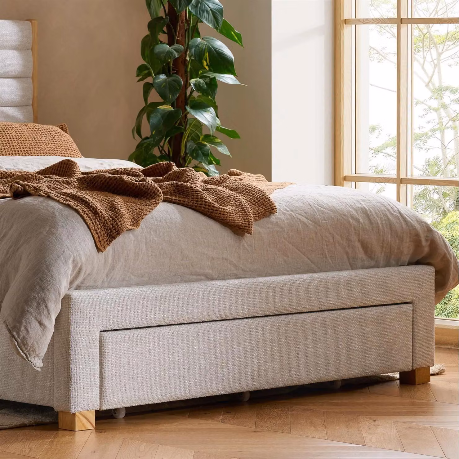 Birlea Arabella Grey Velvet Fabric and Wood Double Storage Bed Frame with Drawers, 140 x 200 cm – 4