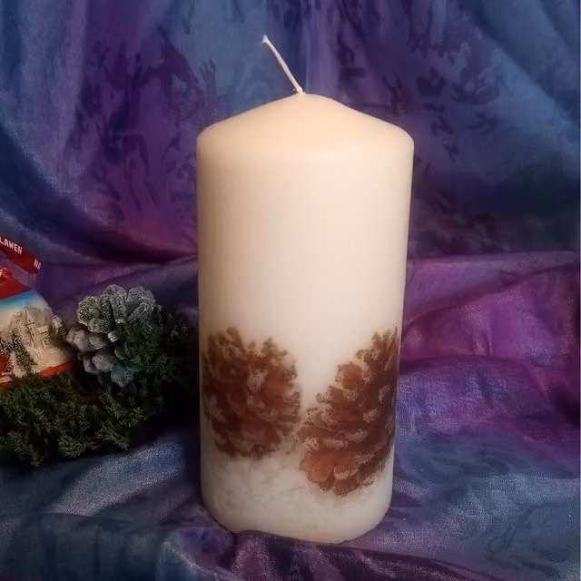 Viki Christmas Pine Cone Candle in White