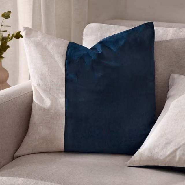Yard Blue Velvet Square Cushion with Removable Washable Cover, W/D/H: 50 x 50 x 50 cm – 5