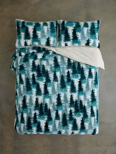 Deyongs Christmas Tree Printed Fleece Duvet Cover Set with Sherpa Reverse in Green and White, W/D/H: 140 x 200 cm – 2