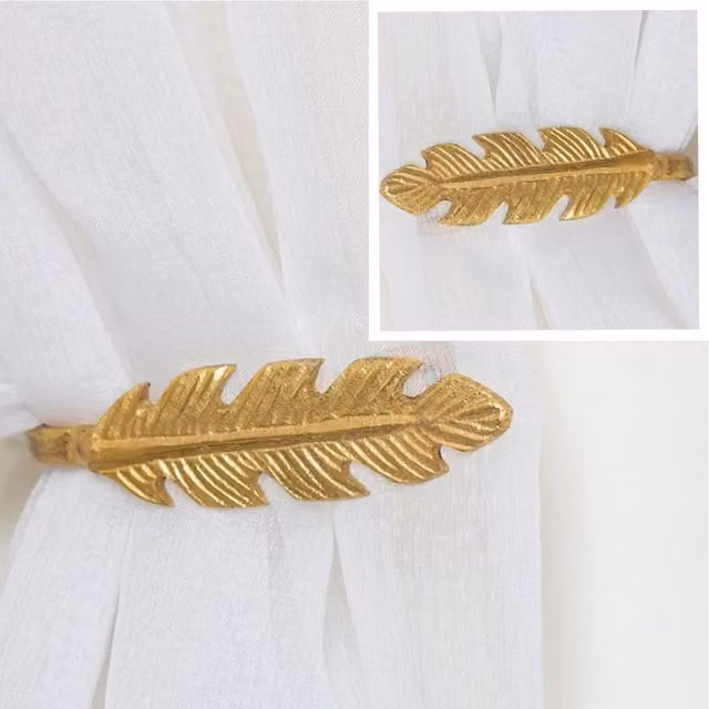 Melody Maison Gold Feather Metal Wall Mounted Curtain Holdbacks