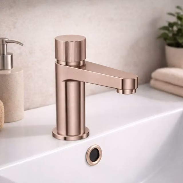 Bathroom Kingdom Koko Single Lever Mono Basin Mixer Tap in Brushed Bronze