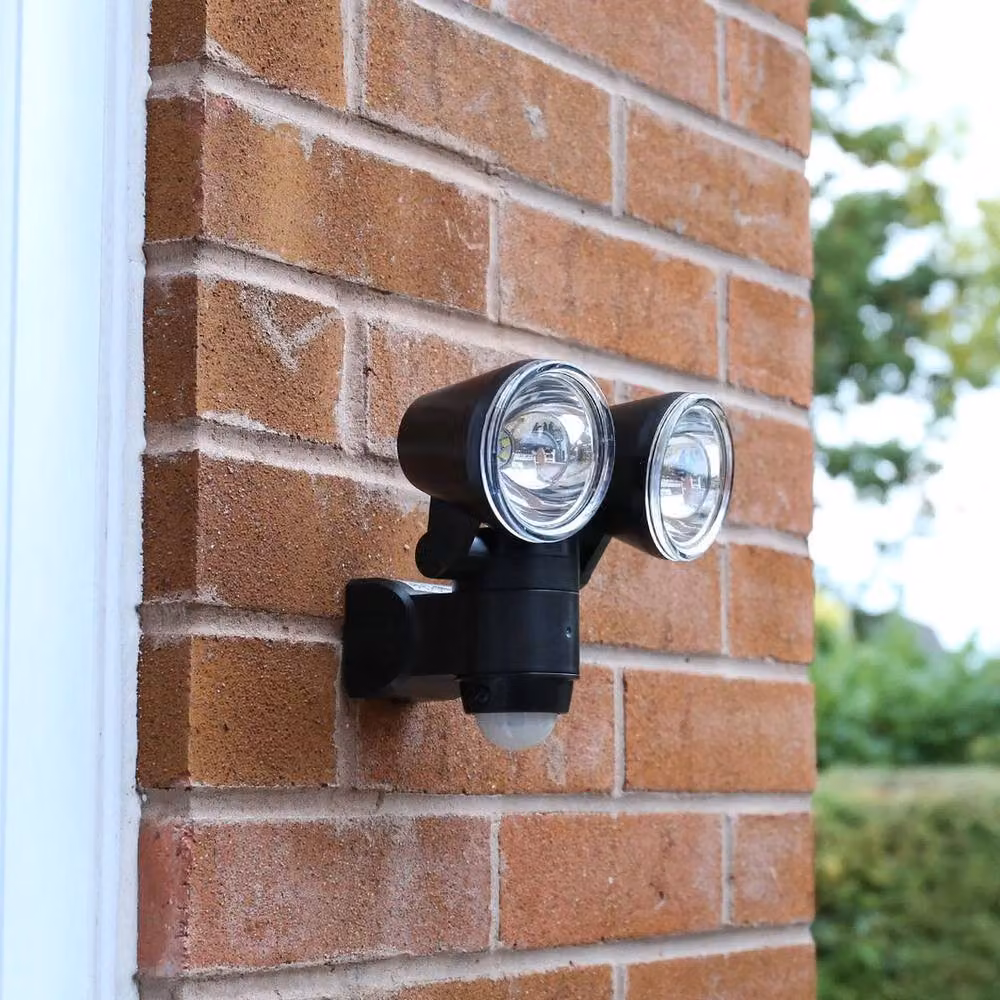SPETLEK Black Outdoor Wall Mounted Motion Sensor Flood Light – 4