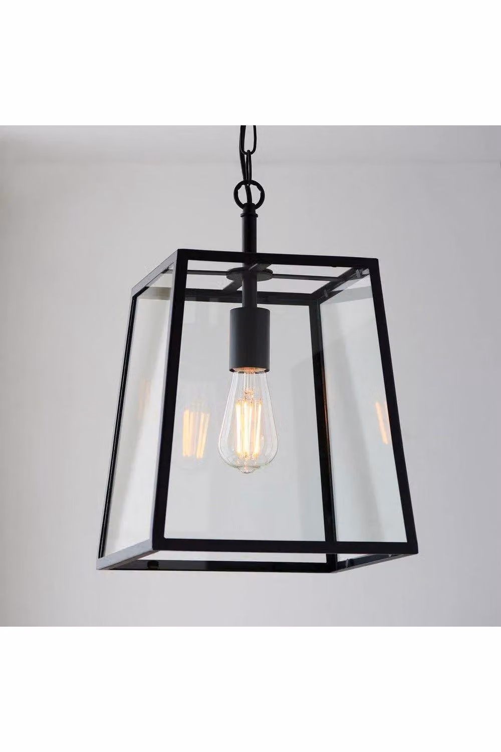 Netlighting Hurst Single Pendant Ceiling Lamp in Matt Black and Clear Glass – 2
