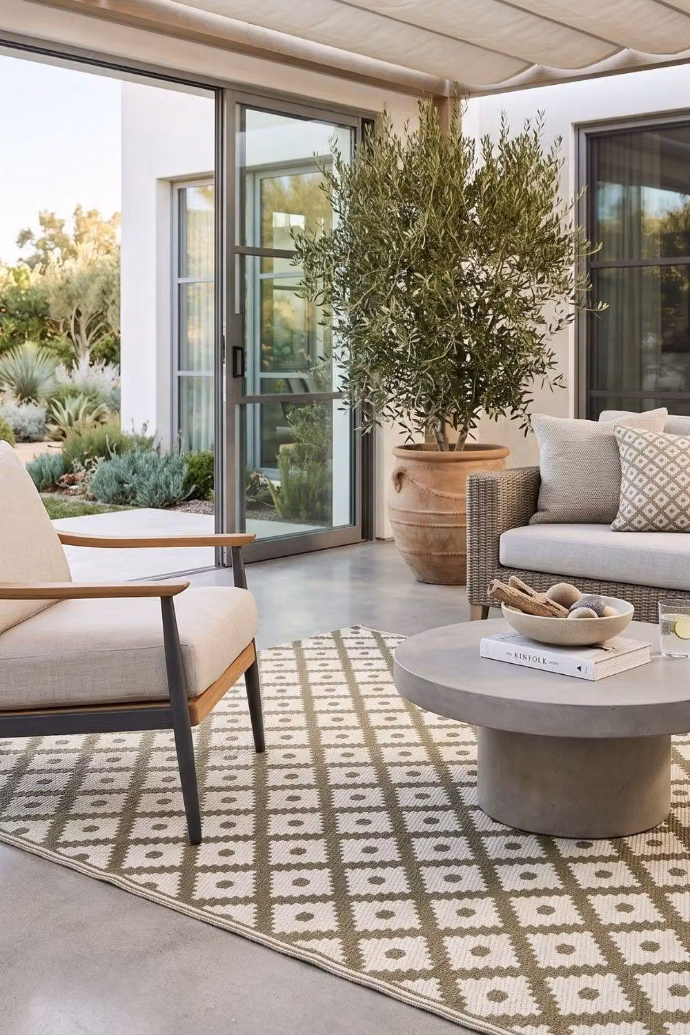 Homescapes Luxury Outdoor Rug in Green and White Geometric May Design, W/D: 180 x 270 cm – 7