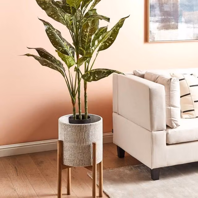 Wyld and Coco Grey Industrial Iron Plant Stand with Wood Base W/D/H: 30 x 30 x 59 cm