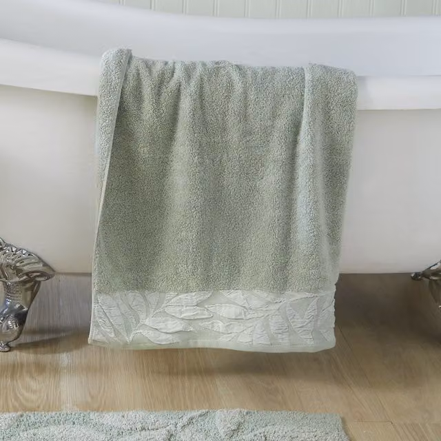 Dreams & Drapes Green Leaf Bath Towel, 100% Cotton, W/H: 90 x 150 cm
