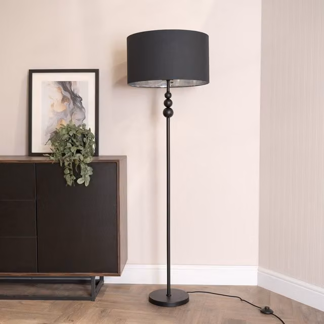 ValueLights Marissa Stacked Ball Floor Lamp with Fabric and Metallic Shade in Black and Chrome