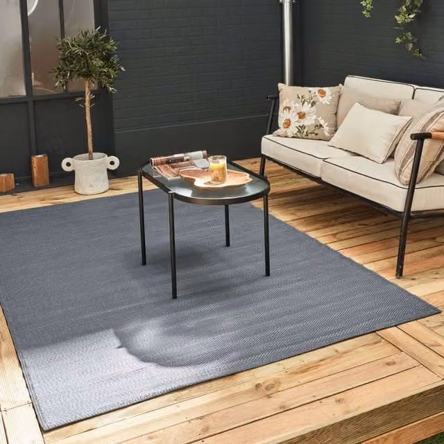THE RUGS Reversible Weatherproof Urban 1000 Outdoor Garden Patio Rug in Dark Grey, W: 150 cm, L: 220 cm