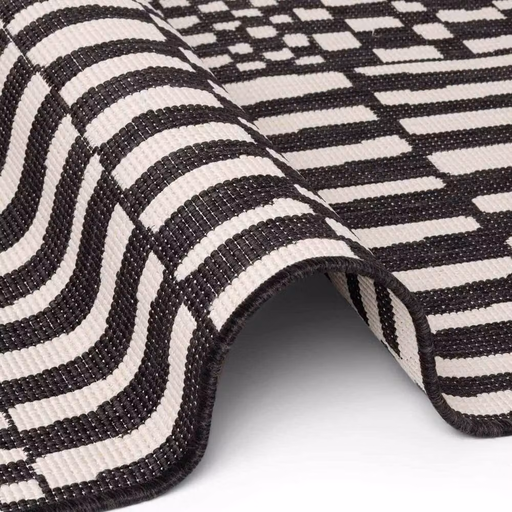 Ted Baker Barkham Reversible Abstract Indoor Outdoor Rug in Black, W: 160 cm, D: 230 cm – 5