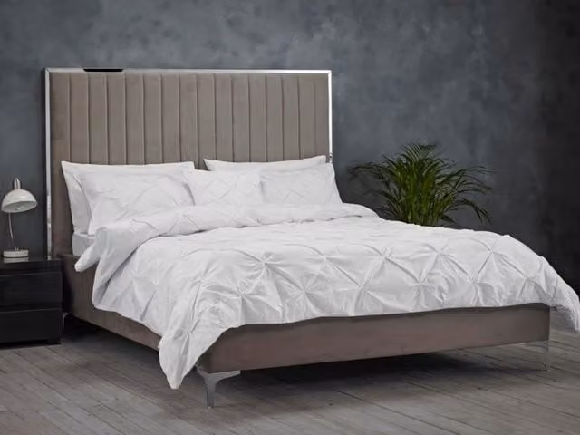 Lemon Pavilion Furniture Berkeley King Size Velvet Upholstered Bed Frame in Grey, L217 x W168 x H142.5 cm
