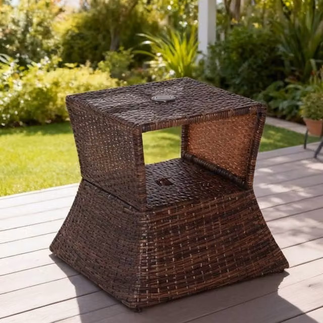 ERGOVEXA Brown Polyrattan Outdoor Coffee Table with UV Resistance – 1