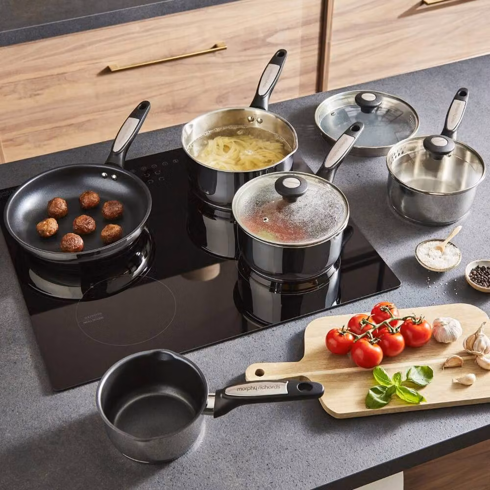 Morphy Richards 5 Piece Stainless Steel Pan Set with Ceramic Coating and Glass Lids in Silver – 8