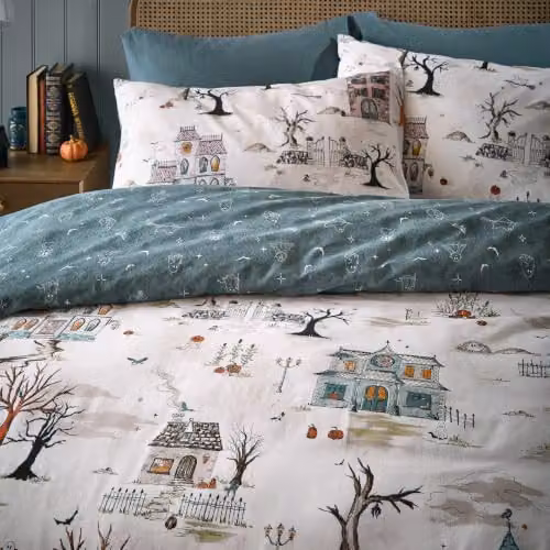 Riva Home Ghost Town Reversible Graphic Duvet Cover Set – 2